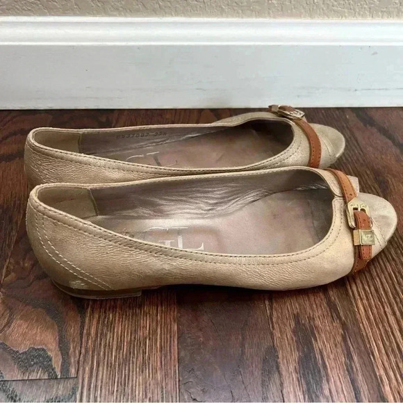AGL  ATTILIO GUISTI LEOMBRUNI Tan Shimmer Open Toe Leather Ballet Flats 37.5/7.5 - Picture 8 of 16